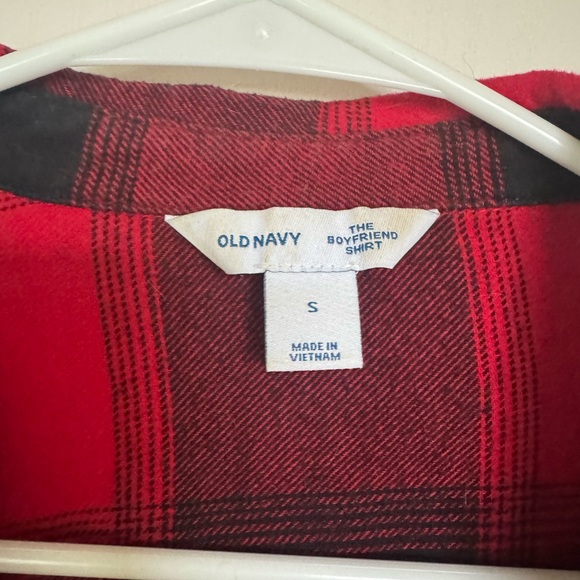 NWOT Old Navt Red and Black Plaid Button-Up Shirt Sz S - Picture 3 of 5